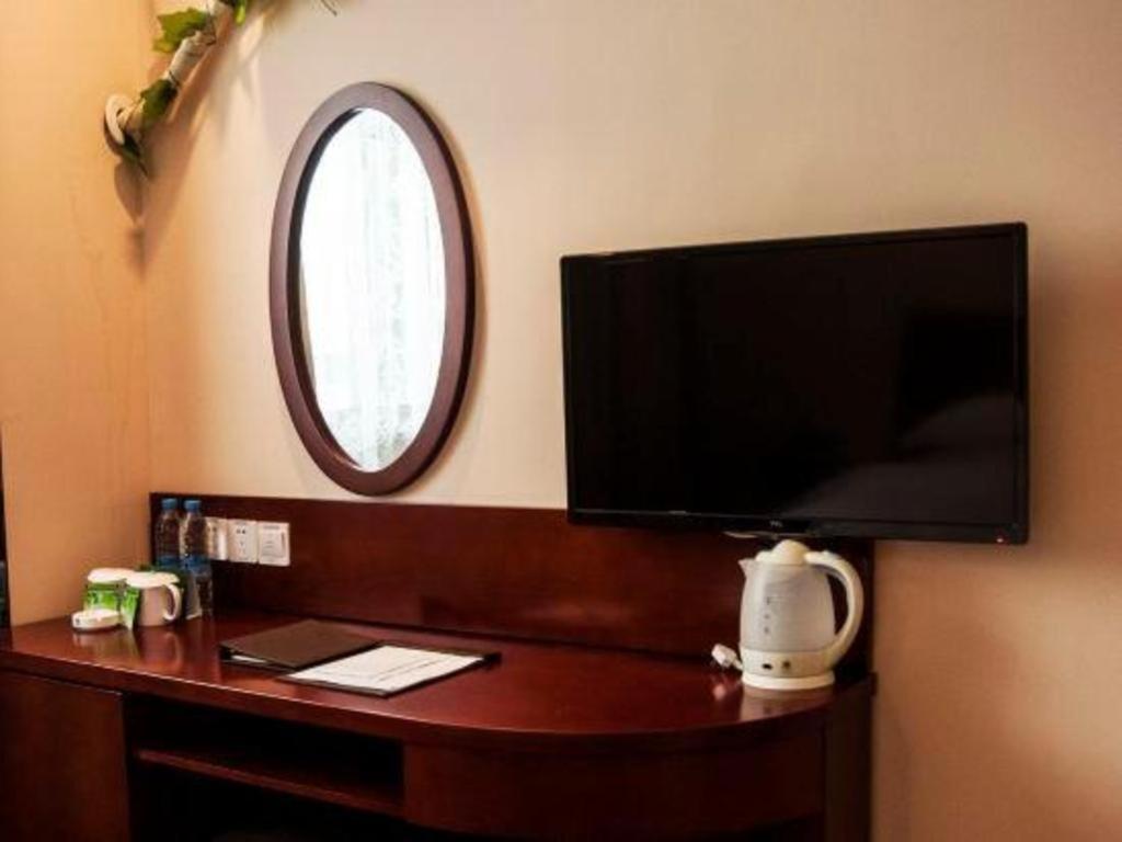 Greentree Inn Wuhu Fangte Second Phase Nanxiang Wanshang Express Hotel Buitenkant foto