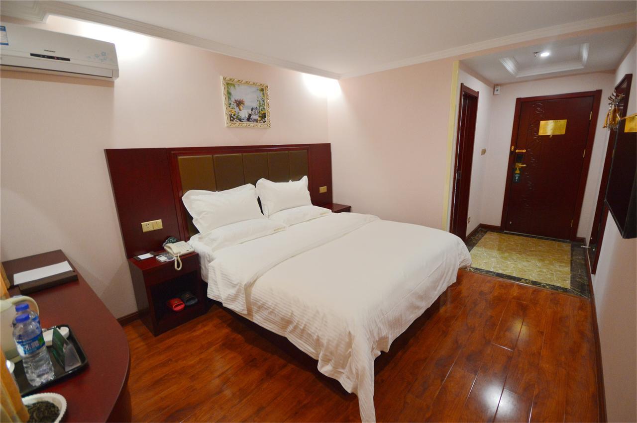 Greentree Inn Wuhu Fangte Second Phase Nanxiang Wanshang Express Hotel Buitenkant foto